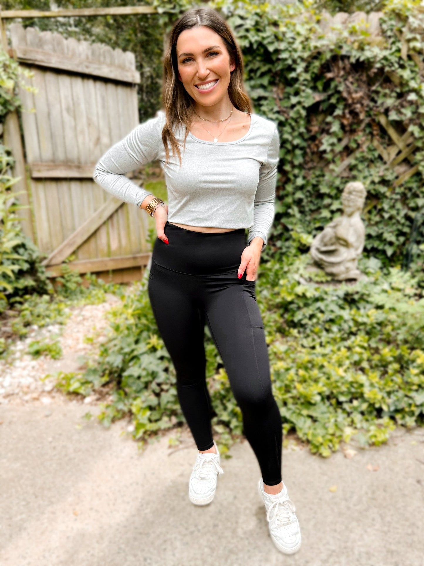 PRE-ORDER Palmer Pocketed Suck & Tuck Leggings - 5/27