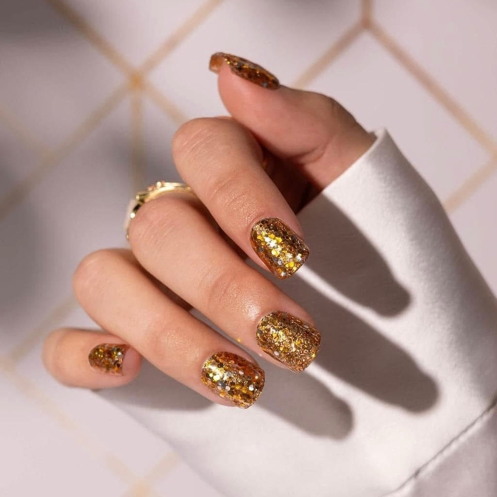 Red Aspen Square Nails