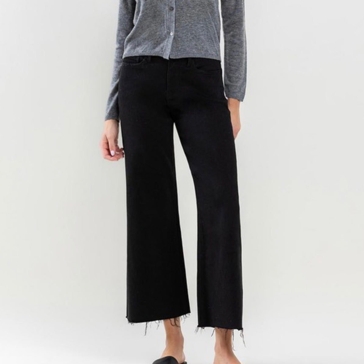 Lovervet by Vervet Cropped Wide Leg Jeans