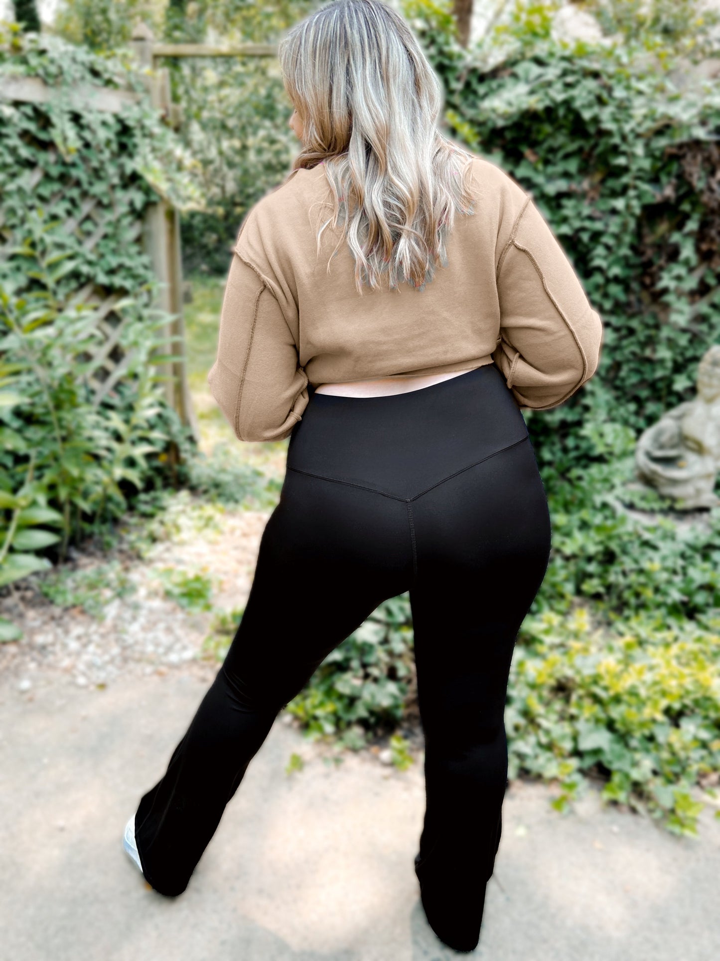 Fallon Flare Bottom Suck & Tuck Leggings