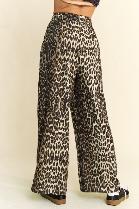 Davi & Dani Leopard Wide Leg Pants