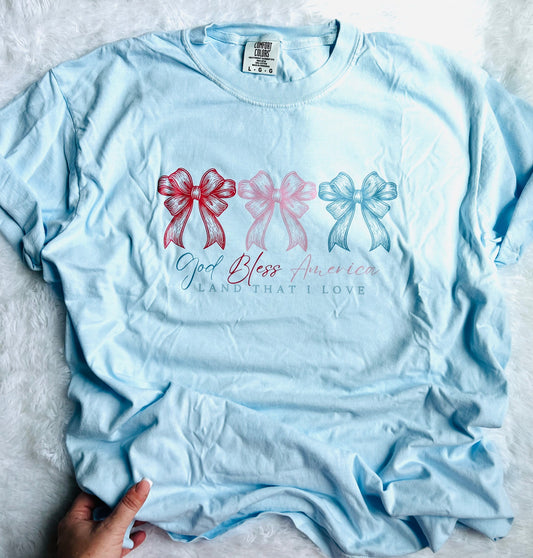 Land That I Love Graphic Tee (Closes 5/16)