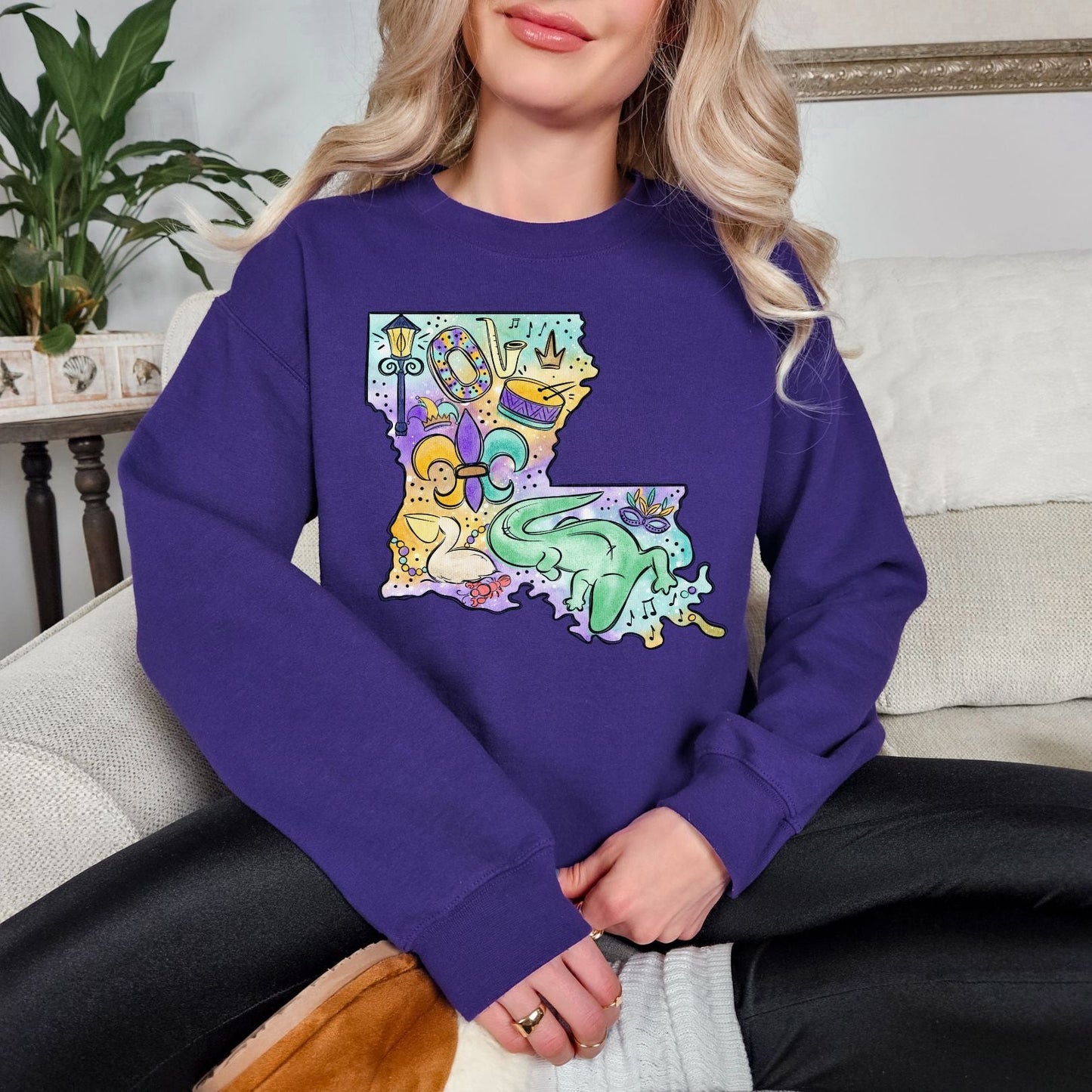 NOLA Love Graphic Sweatshirt