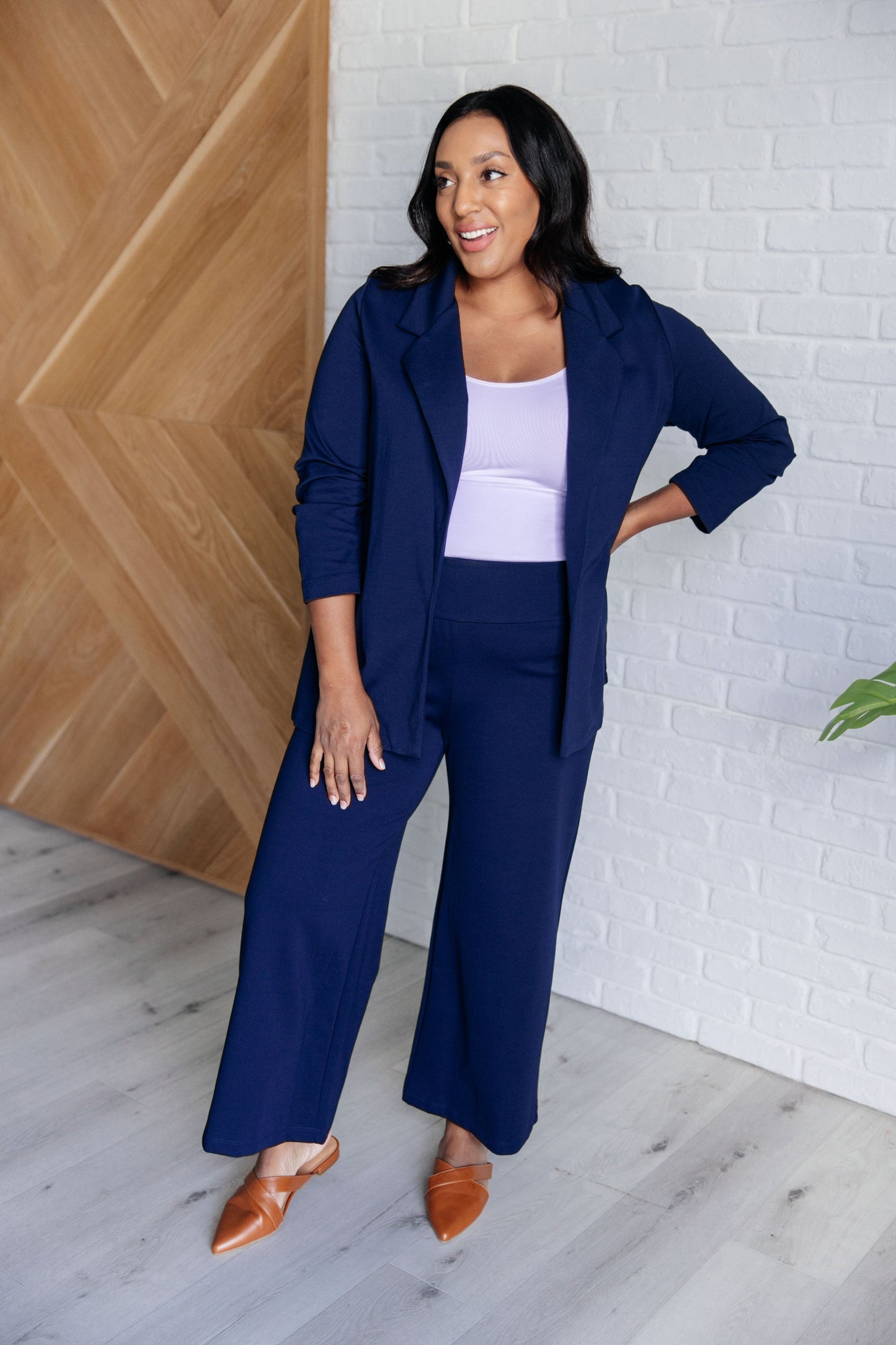 Magic Wide Leg Crop Pants in Navy